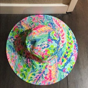 Lilly Pulitzer Catch the Wave Beach Hat